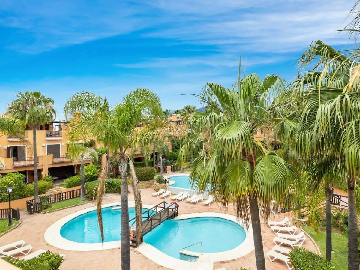Casa Las Salinas Marbella 0*,